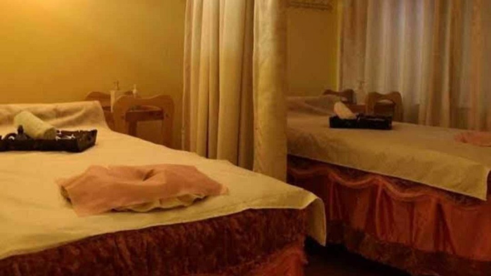 Lemon Ayurvedic Spa ambavadi Ahmedabad